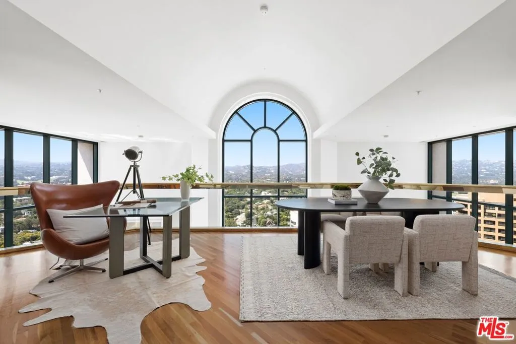 10490 Wilshire Boulevard Ph4, Los Angeles, California 90024 home-pic-14